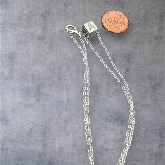 Silver plated Name initials pendant & necklace CHOOSE one from A-Z - Picture 4 of 6